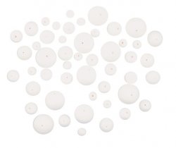 Kuličky z buničiny s dírkou - mix velikostí 12-30 mm(50 ks)