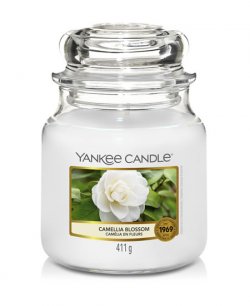 Yankee Candle svíčka - Camellia Blossom   