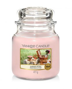 Yankee Candle svíčka - Garden Picnic