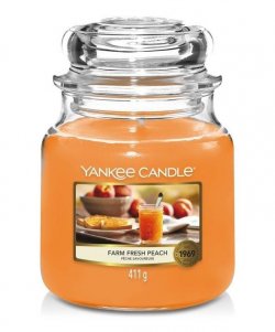 YANKEE CANDLE Farm Fresh Peach svíčka 411g