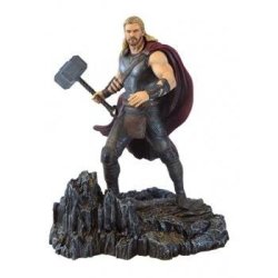 Thor Ragnarok figurka - Thor 25 cm (Diamond Select)